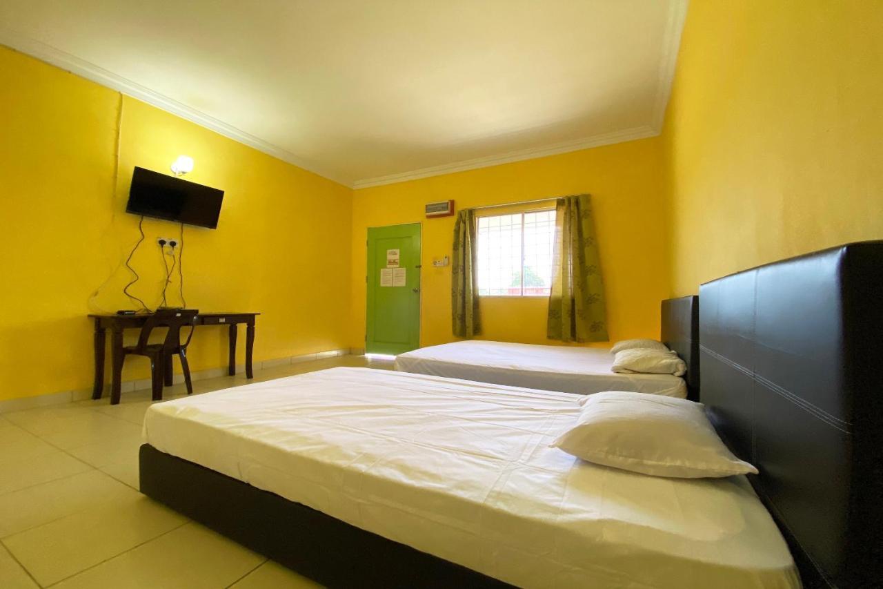 Oyo 90268 Lohan Point Lodge Ranau Ngoại thất bức ảnh