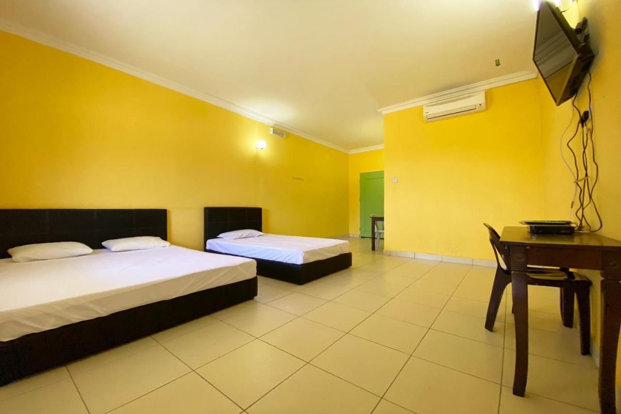 Oyo 90268 Lohan Point Lodge Ranau Ngoại thất bức ảnh