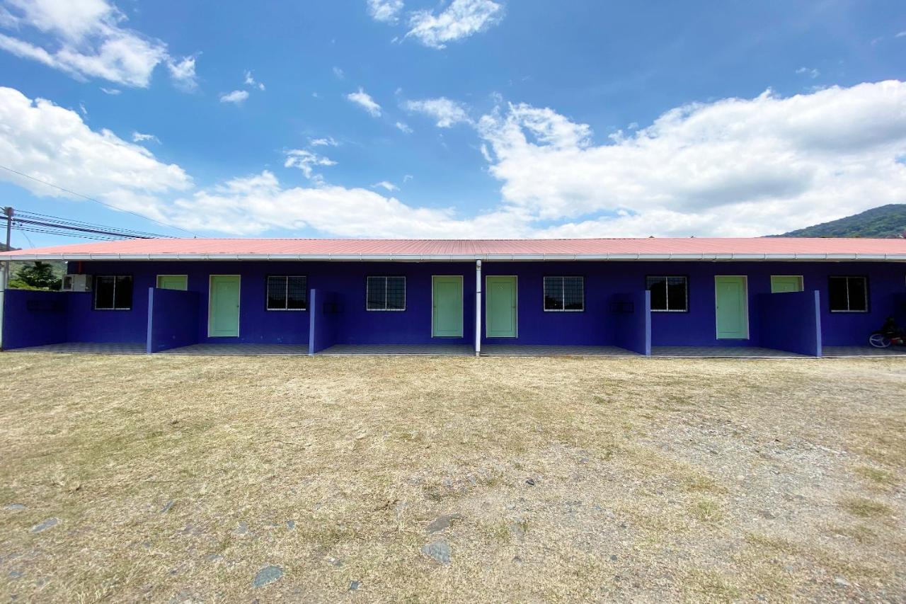 Oyo 90268 Lohan Point Lodge Ranau Ngoại thất bức ảnh
