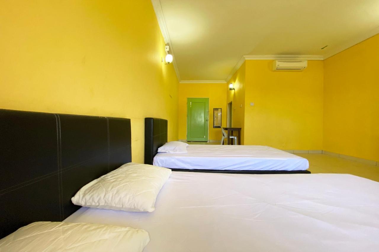 Oyo 90268 Lohan Point Lodge Ranau Ngoại thất bức ảnh
