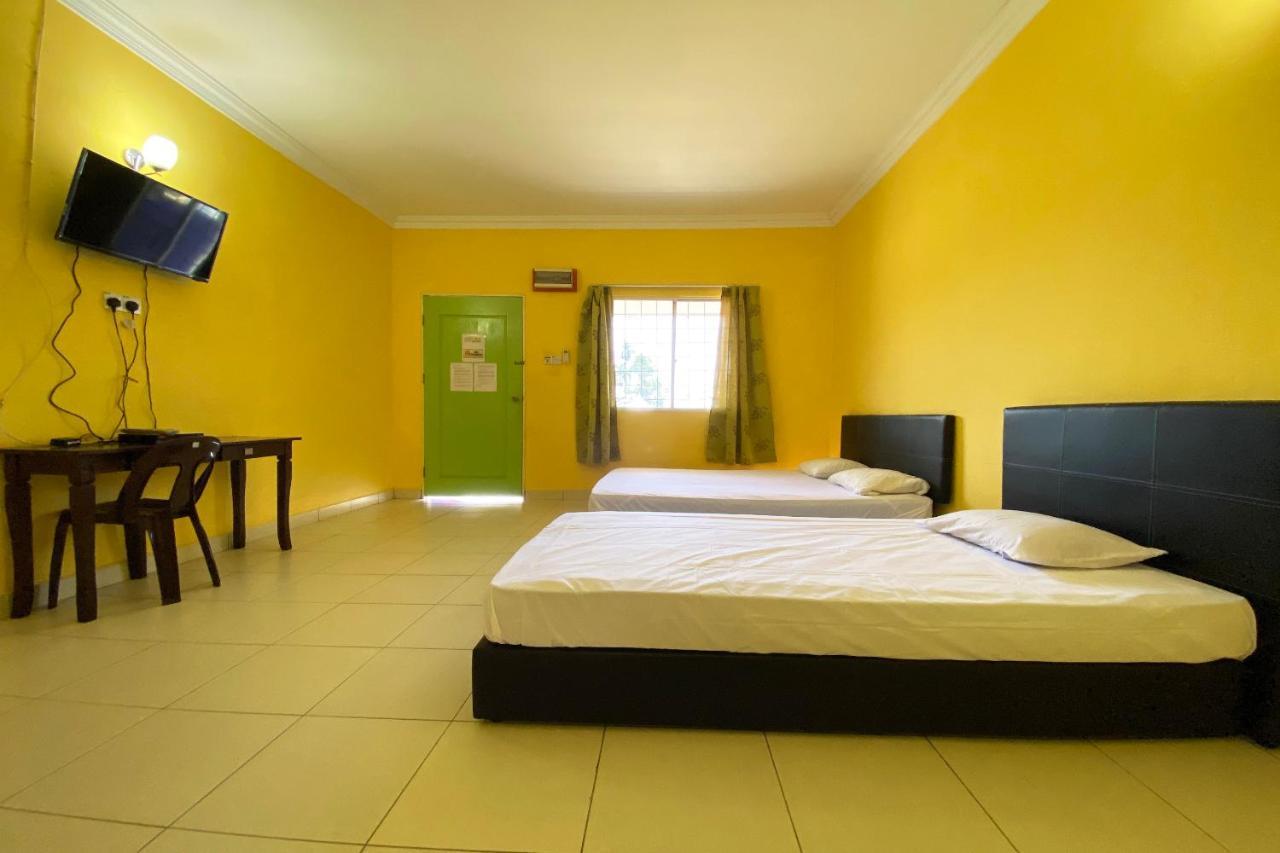 Oyo 90268 Lohan Point Lodge Ranau Ngoại thất bức ảnh