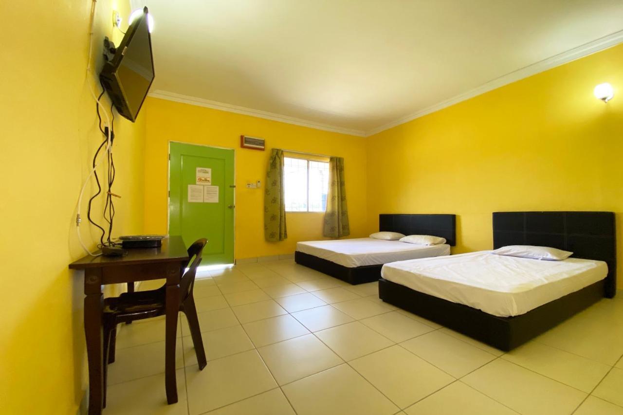 Oyo 90268 Lohan Point Lodge Ranau Ngoại thất bức ảnh
